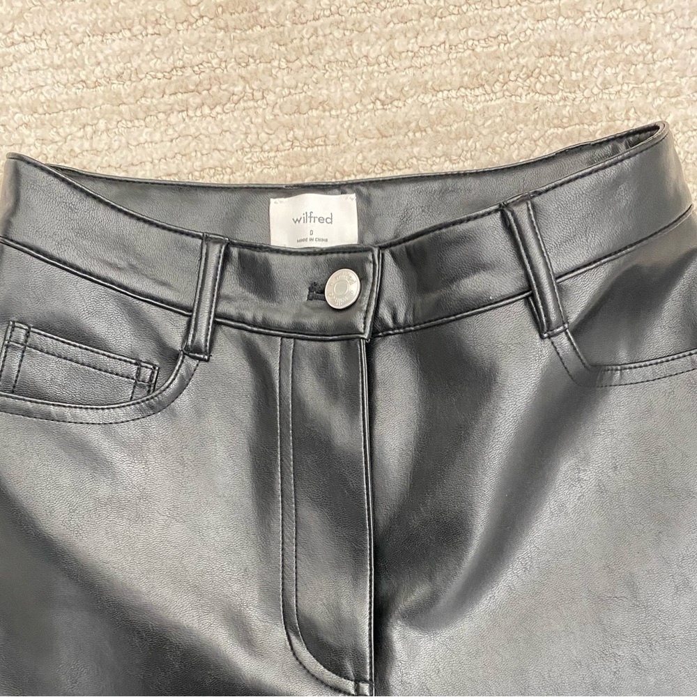 Aritzia Wilfred Vegan Leather Pant - Picture 2 of 4